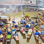 Damnoen Saduak Floating Market