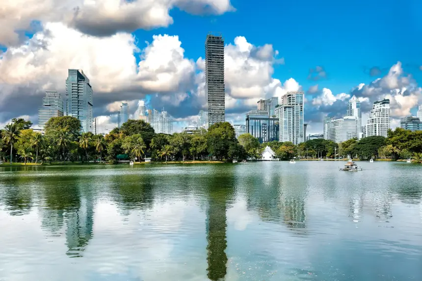 Discovering Lumphini Park- Bangkok’s Green Oasis in the Heart of the City