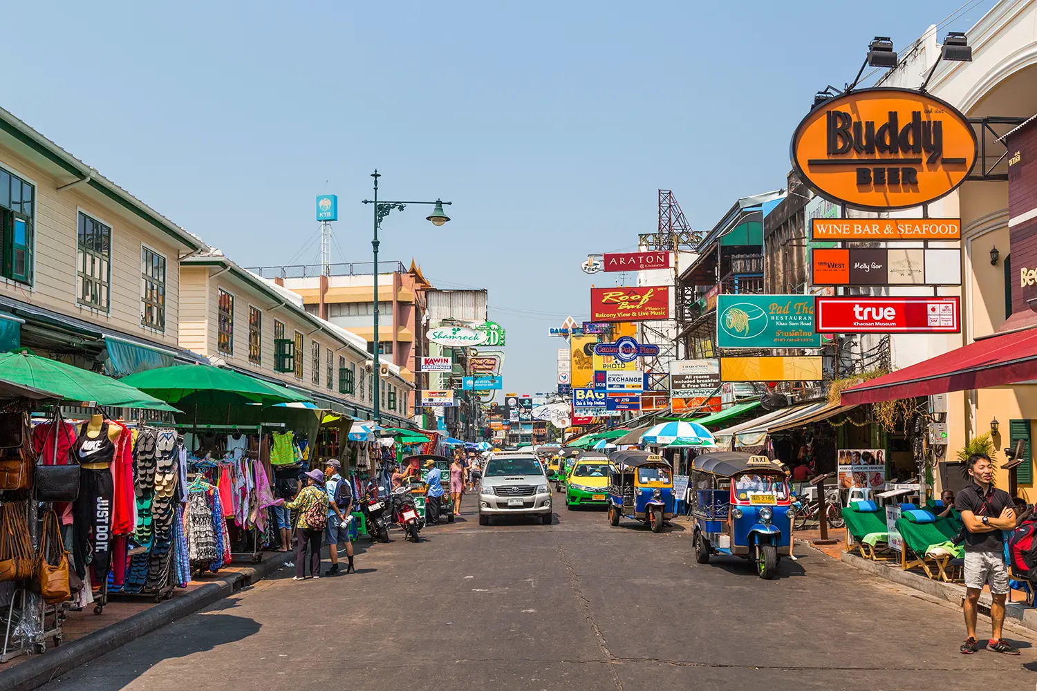 Khao San Road, Bangkok: The Ultimate Guide to the Backpacker’s Paradise