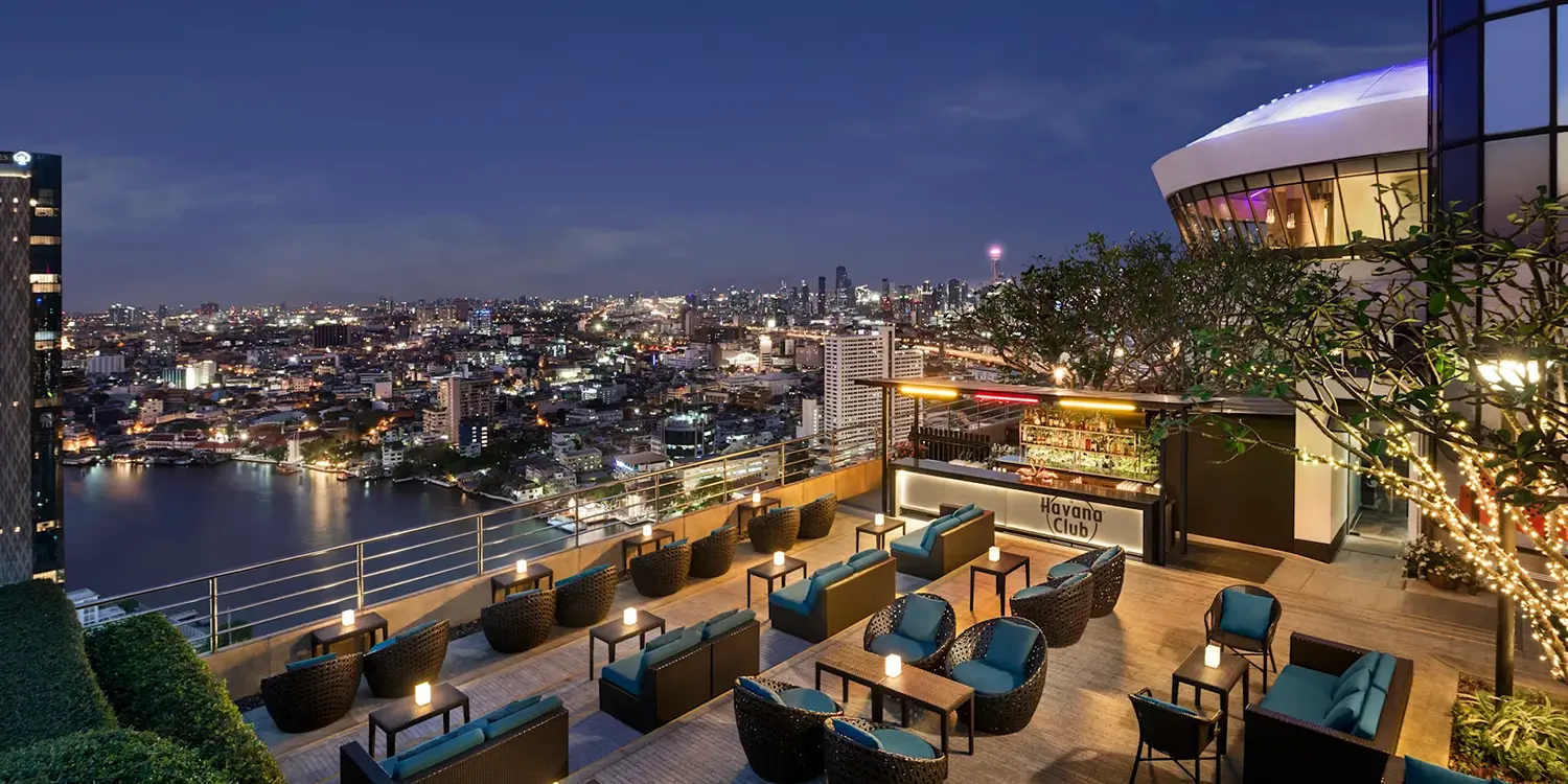 ThreeSixty Rooftop Bar in Bangkok