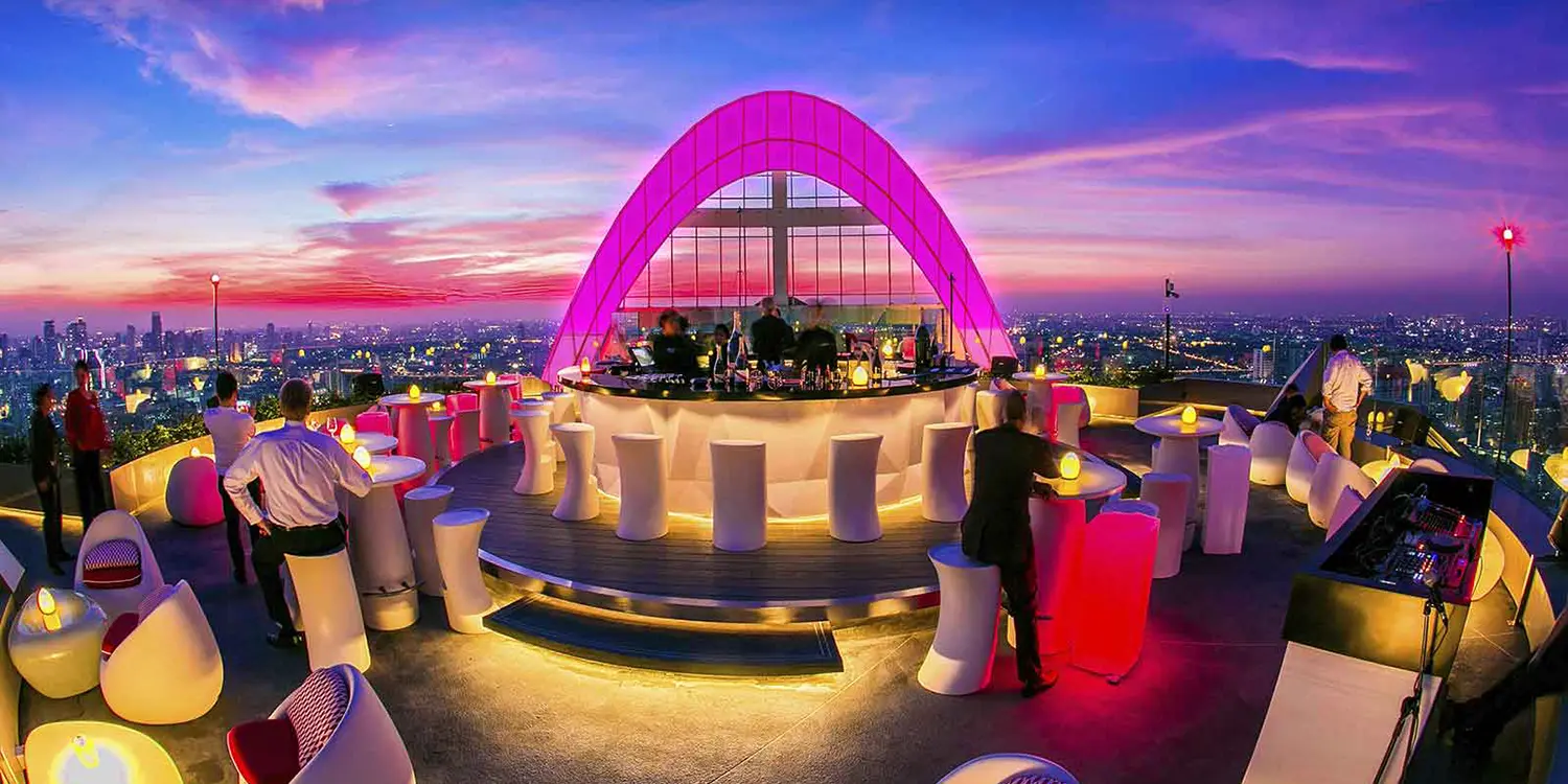 CRU Champagne Bar in Bangkok