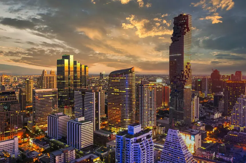 7 Best Things to Do in Silom, Bangkok | Day & Night Guide