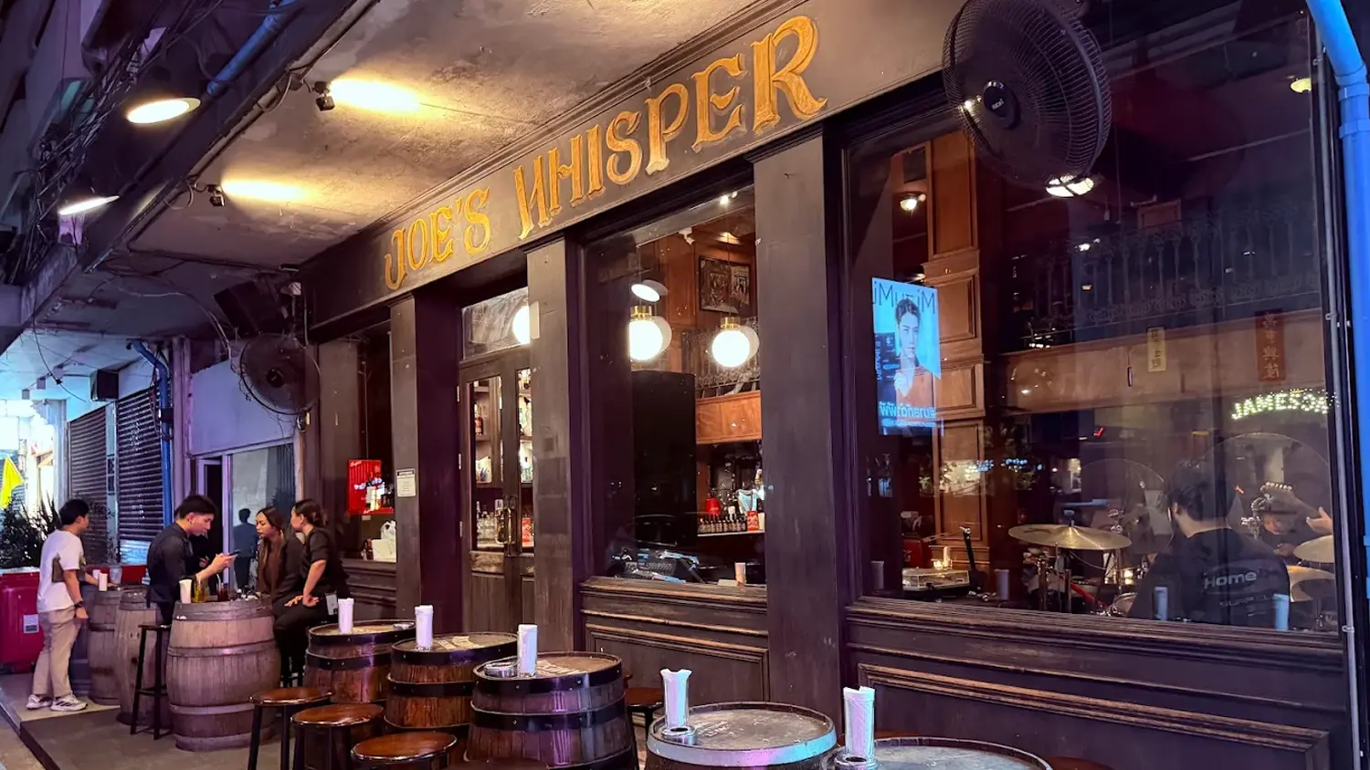 Joe's Whisper Cocktail Bar
